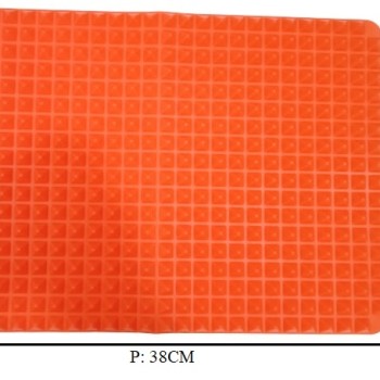 SILC MAT PYRAMID NON-STICK 38X26