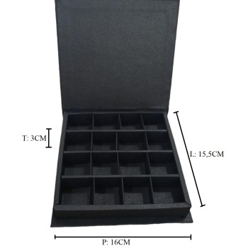 BOX PRALINE HARDCOV SEKAT 16 HITAM