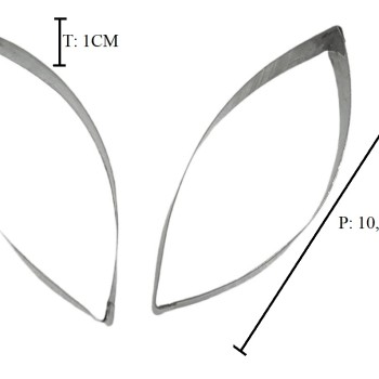 CUT STAINL LILY 2PCS