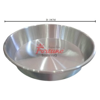20504001 PIZZA PAN 18CM