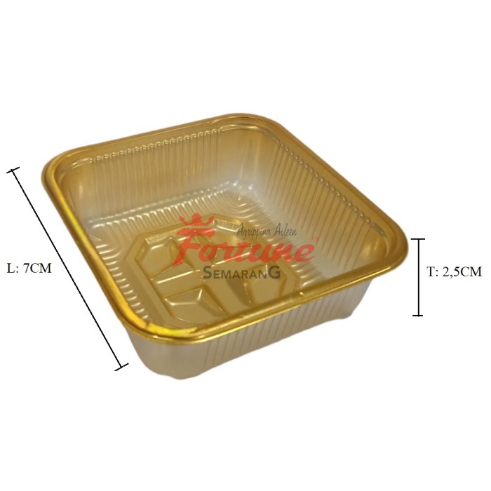MOON CC GOLDEN 9CM @50
