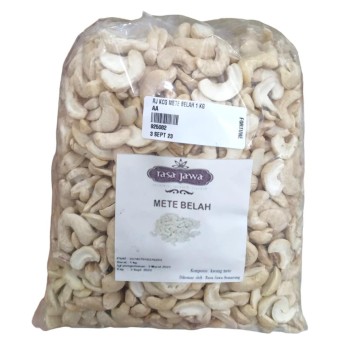 RJ KACANG METE BELAH 1KG